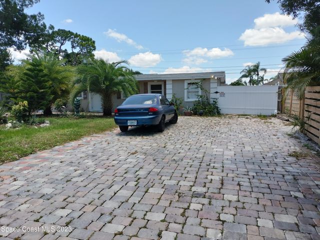 703 5th Place SW, Vero Beach, FL 32962