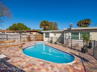 703 5th Place SW, Vero Beach, FL 32962