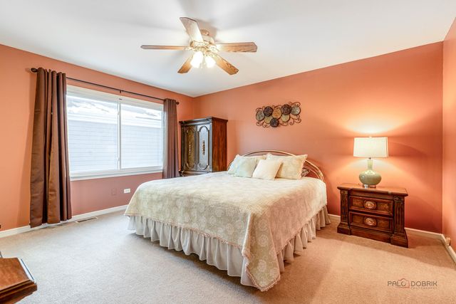 15 Butterfield Road, Lake Zurich, IL 60047