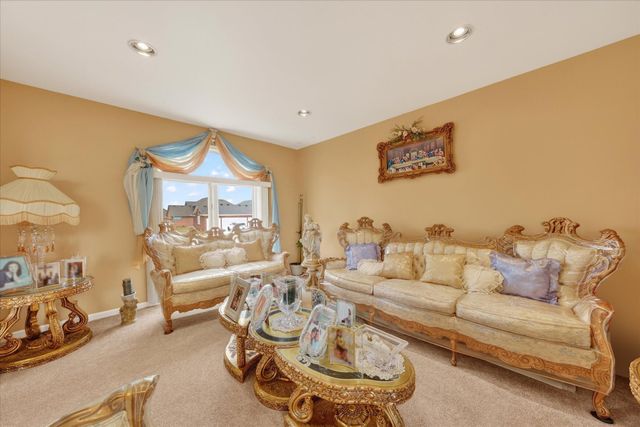 19444 Jack Pine Drive, Macomb Twp, MI 48042