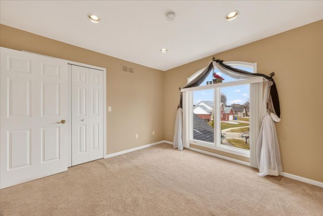 19444 Jack Pine Drive, Macomb Twp, MI 48042
