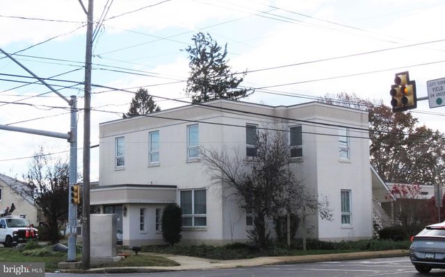 2132 MARIETTA AVE, Lancaster, PA 17603