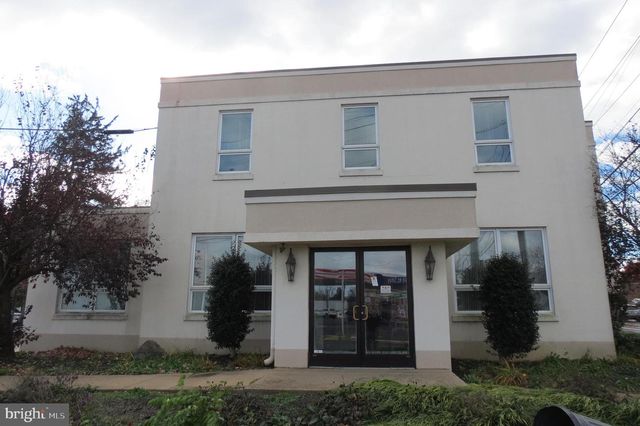 2132 MARIETTA AVE, Lancaster, PA 17603