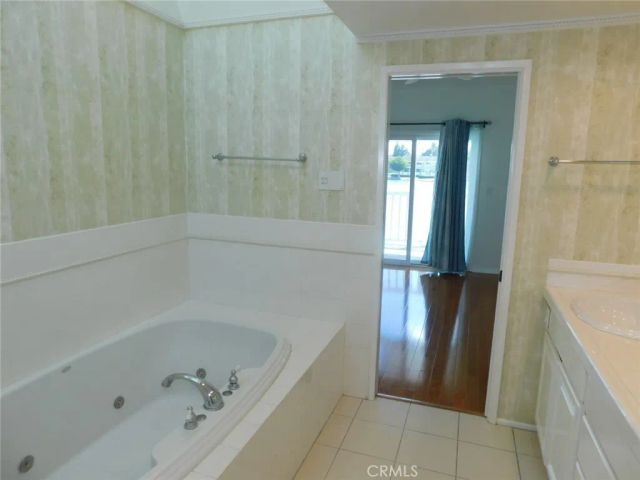 7 Lakeview, Irvine, CA 92604