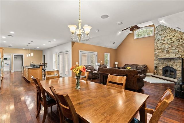 8 Rockmeadow Drive, East Bridgewater, MA 02333