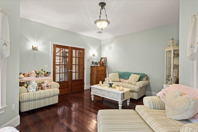 8 Rockmeadow Drive, East Bridgewater, MA 02333