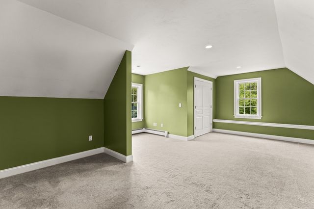 8 Rockmeadow Drive, East Bridgewater, MA 02333