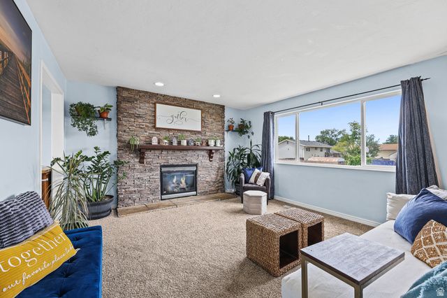 4327 S ROSE PETAL WAY, West Valley City, UT 84120