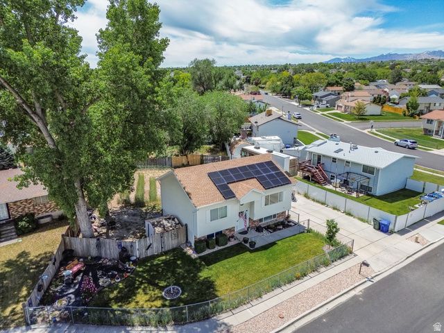 4327 S ROSE PETAL WAY, West Valley City, UT 84120