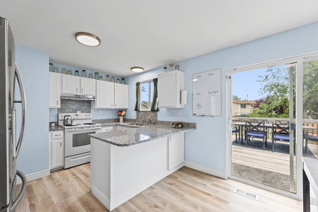 4327 S ROSE PETAL WAY, West Valley City, UT 84120
