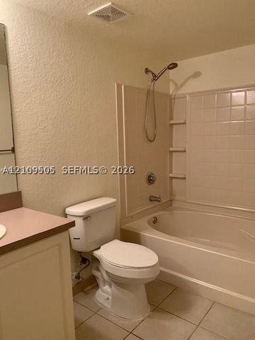 6804 W Sample Rd 6804, Coral Springs, FL 33067
