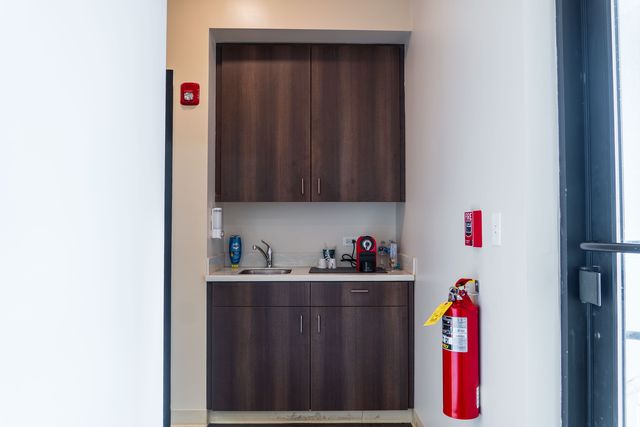 15131 Kedzie Avenue, Markham, IL 60428