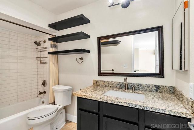 3050 Rue D'Orleans 380, San Diego, CA 92110