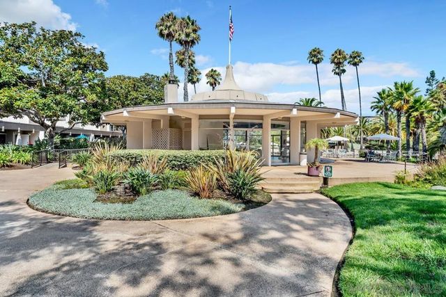 3050 Rue D'Orleans 380, San Diego, CA 92110