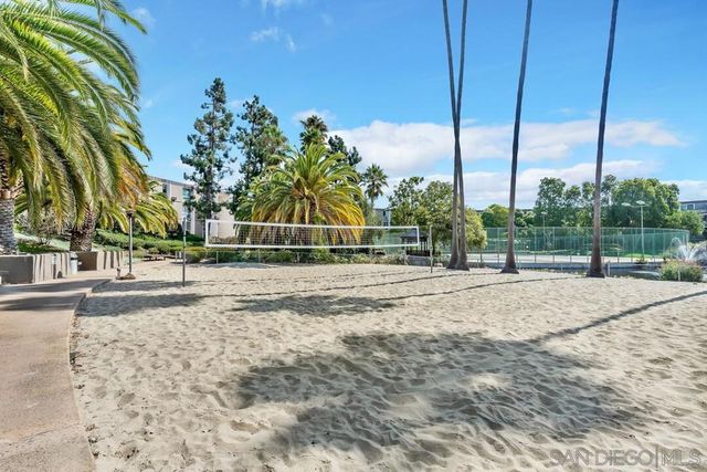 3050 Rue D'Orleans 380, San Diego, CA 92110
