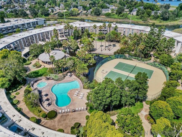 3050 Rue D'Orleans 380, San Diego, CA 92110