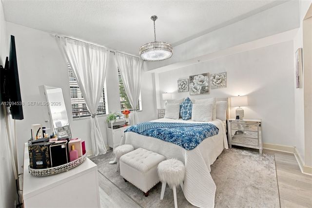 55 Merrick Way 520, Coral Gables, FL 33134