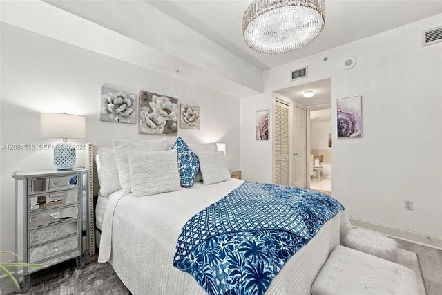55 Merrick Way 520, Coral Gables, FL 33134