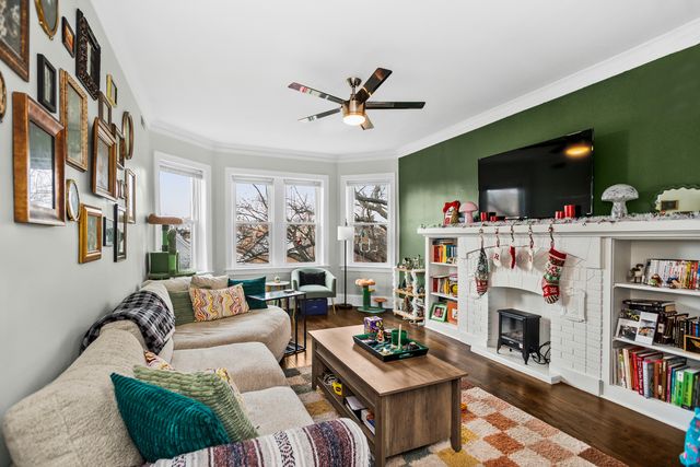 4315 N Troy Street 2, Chicago, IL 60618