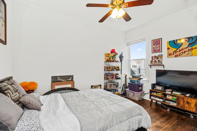 4315 N Troy Street 2, Chicago, IL 60618