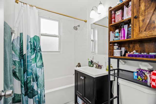 4315 N Troy Street 2, Chicago, IL 60618