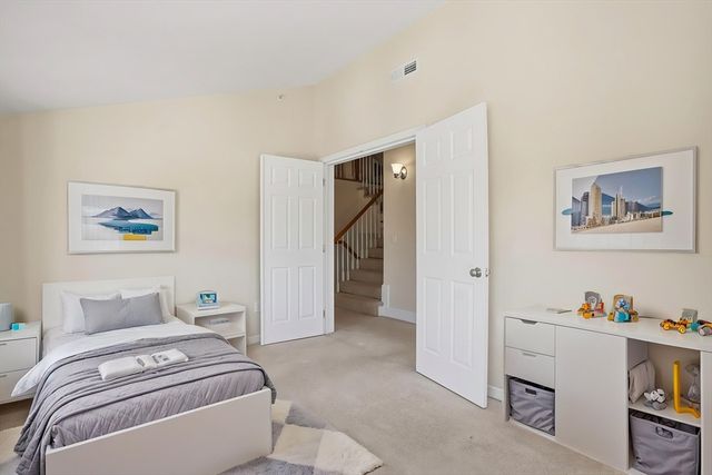 4 John Hancock Dr 4, Ashland, MA 01721