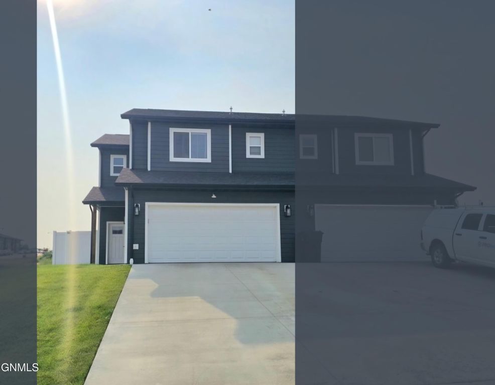 2907 29th Avenue W, Williston, ND 58801 photo 2