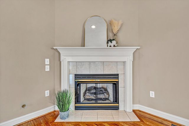 8013 Amber Wood CT, Roanoke, VA 24019