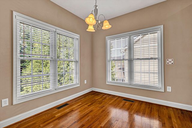 8013 Amber Wood CT, Roanoke, VA 24019