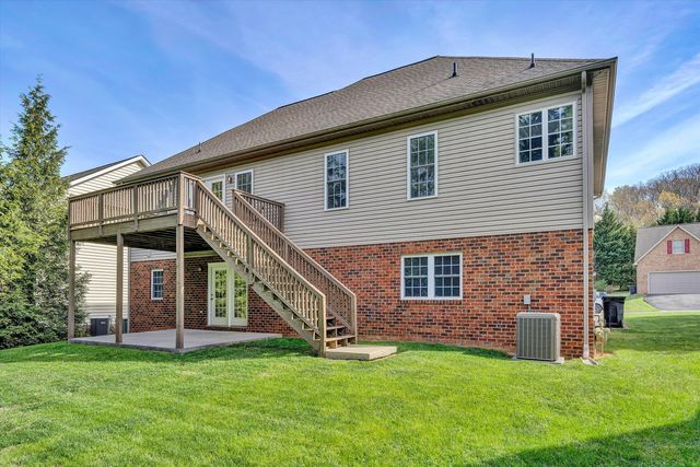 8013 Amber Wood CT, Roanoke, VA 24019