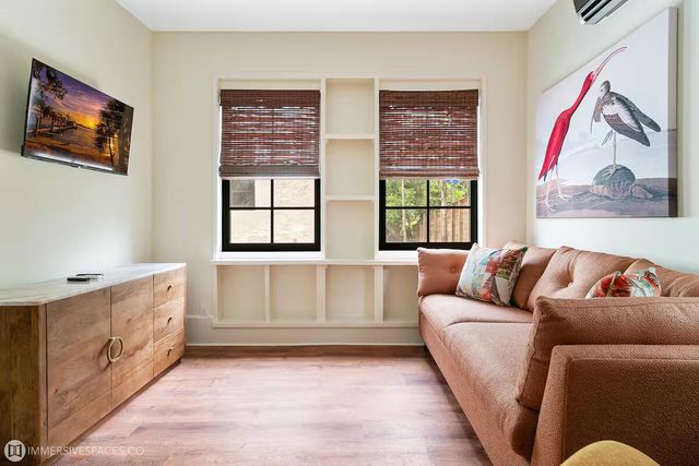 828 35th Street, West Palm Beach, FL 33407