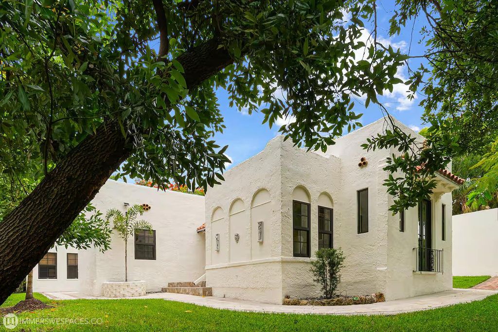 828 35th Street, West Palm Beach, FL 33407