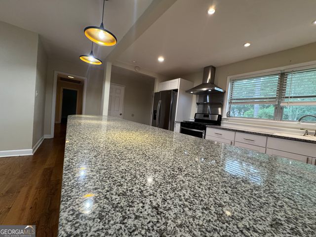 1810 Pine Forest Circle, Dublin, GA 31021