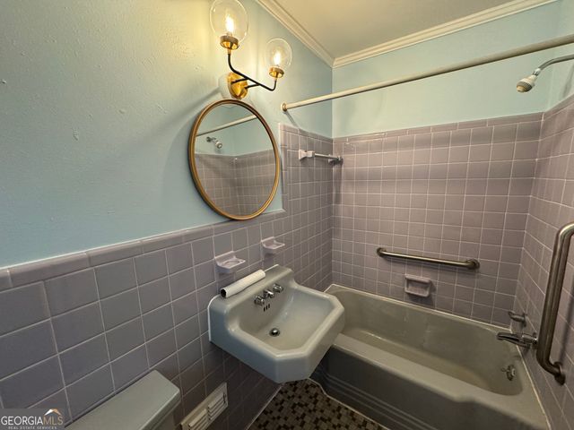 1810 Pine Forest Circle, Dublin, GA 31021