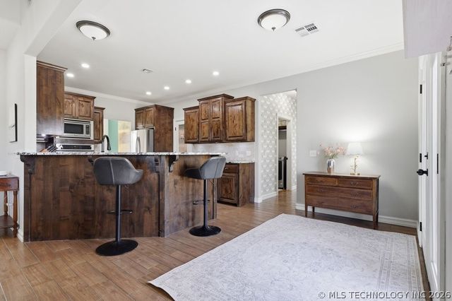 20435 S 270 Road, Morris, OK 74445