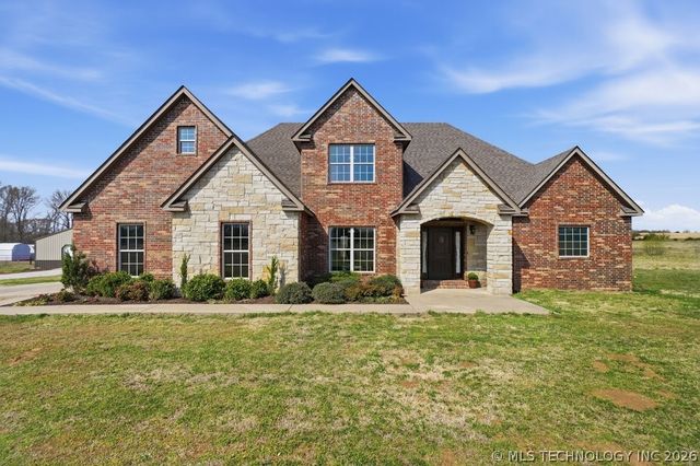 20435 S 270 Road, Morris, OK 74445