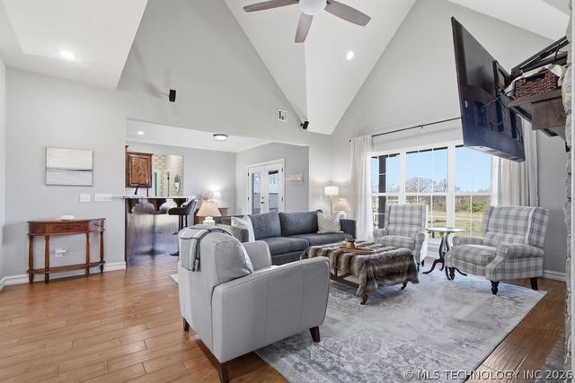 20435 S 270 Road, Morris, OK 74445