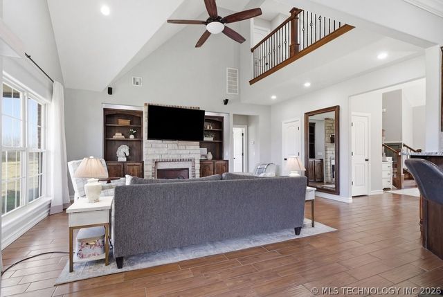 20435 S 270 Road, Morris, OK 74445