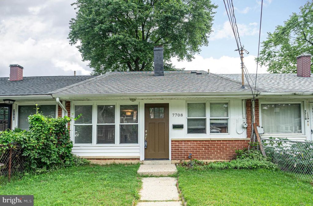 7708 BENDER RD, Landover, MD 20785