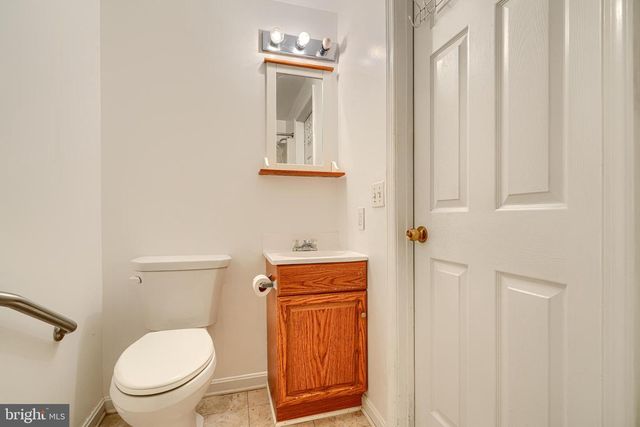 9213 RAMBLEBROOK RD, Nottingham, MD 21236