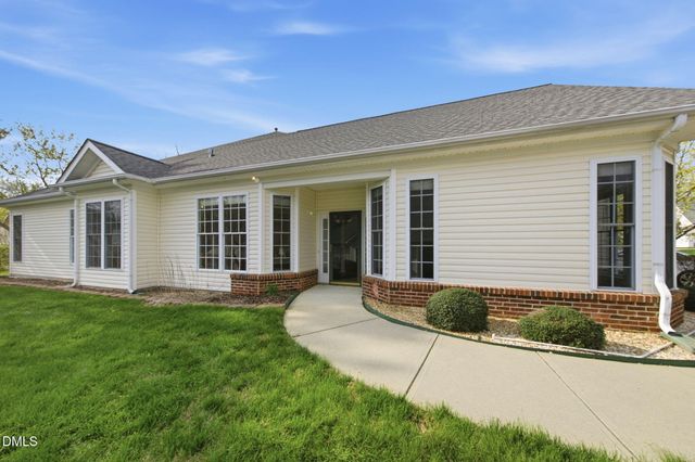 428 Sawgrass Hill Court, Cary, NC 27519