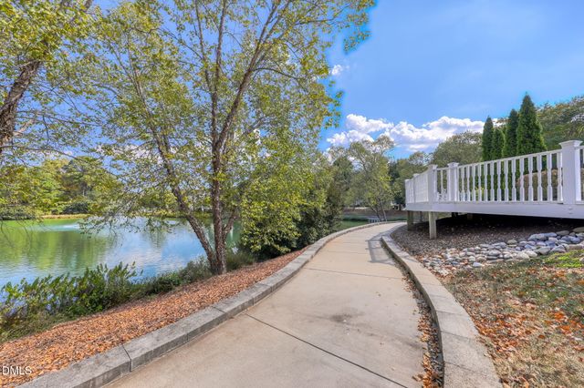 428 Sawgrass Hill Court, Cary, NC 27519