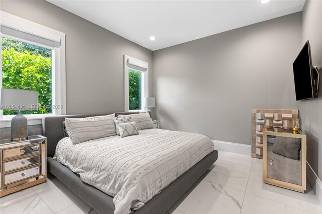 924 Evergreen Drive, Delray Beach, FL 33483