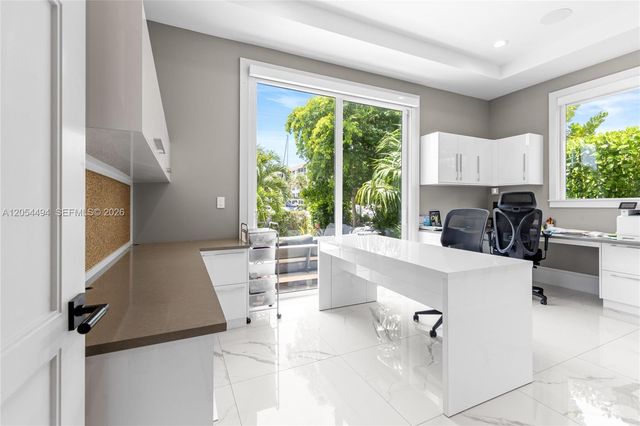 924 Evergreen Drive, Delray Beach, FL 33483