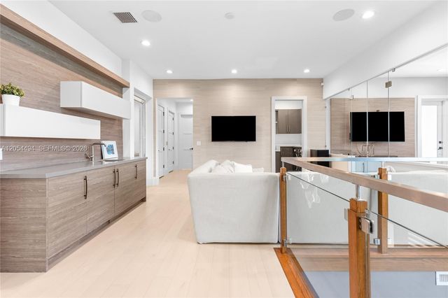 924 Evergreen Drive, Delray Beach, FL 33483