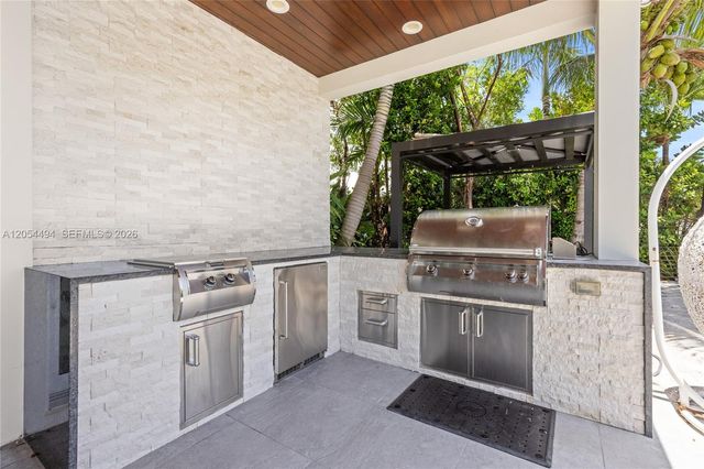 924 Evergreen Drive, Delray Beach, FL 33483
