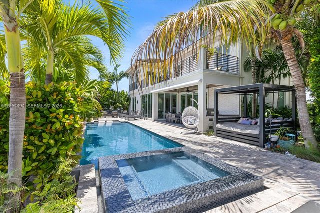 924 Evergreen Drive, Delray Beach, FL 33483