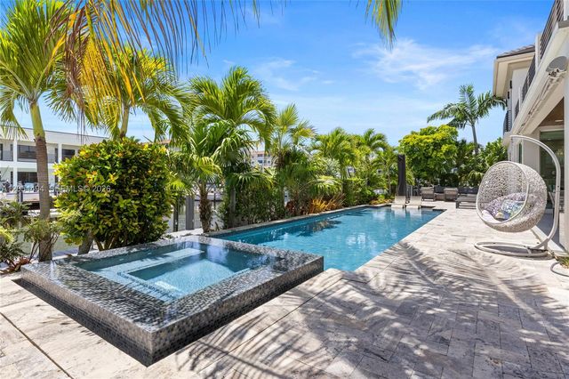 924 Evergreen Drive, Delray Beach, FL 33483