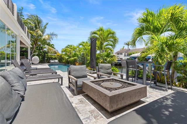 924 Evergreen Drive, Delray Beach, FL 33483