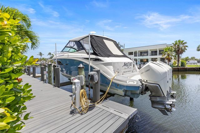 924 Evergreen Drive, Delray Beach, FL 33483